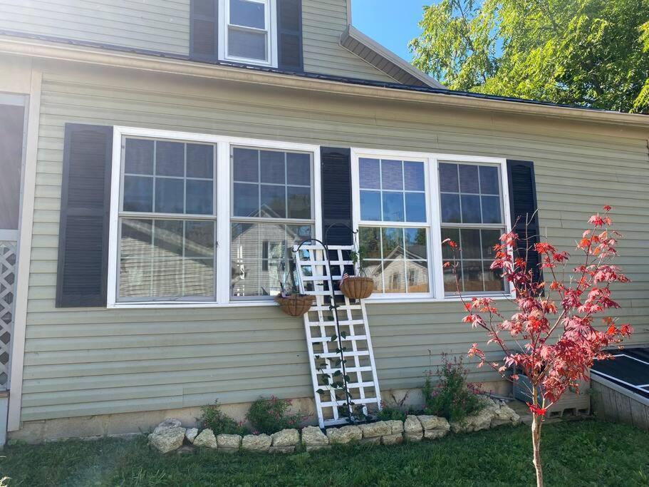 Solar Roof, Eco-Friendly Home Baltimore Extérieur photo