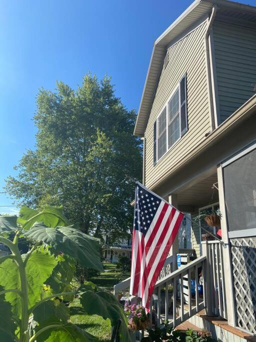 Solar Roof, Eco-Friendly Home Baltimore Extérieur photo