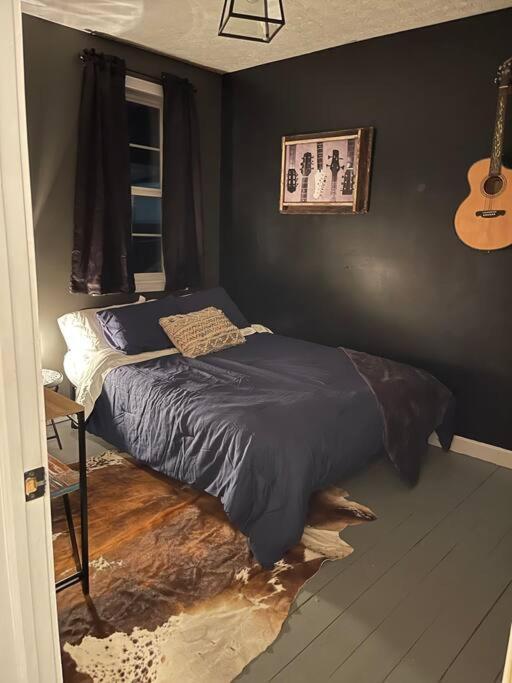 Solar Roof, Eco-Friendly Home Baltimore Extérieur photo